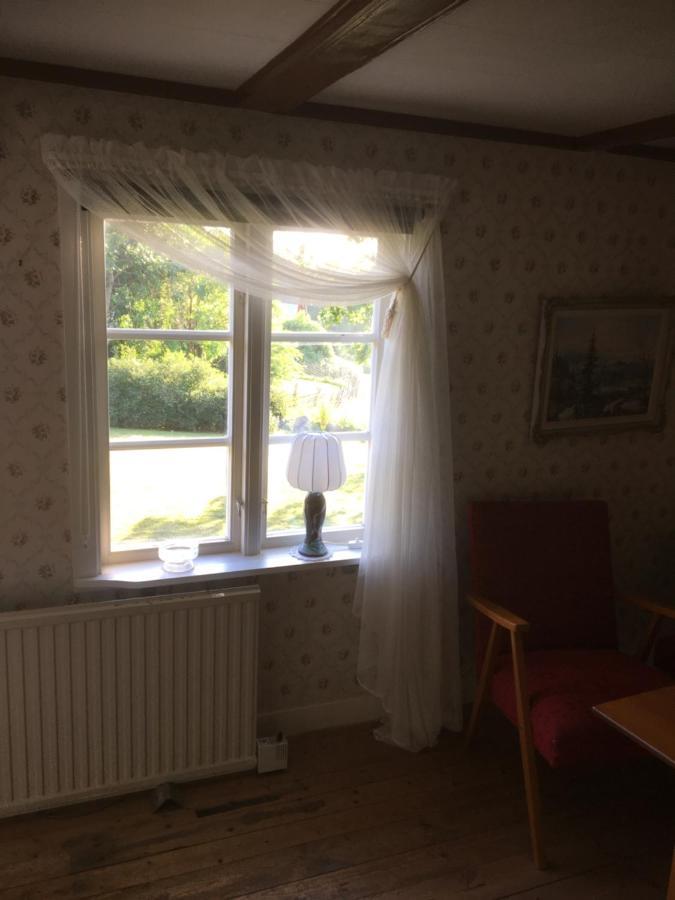 Tubbared. Villa Уларед Екстериор снимка